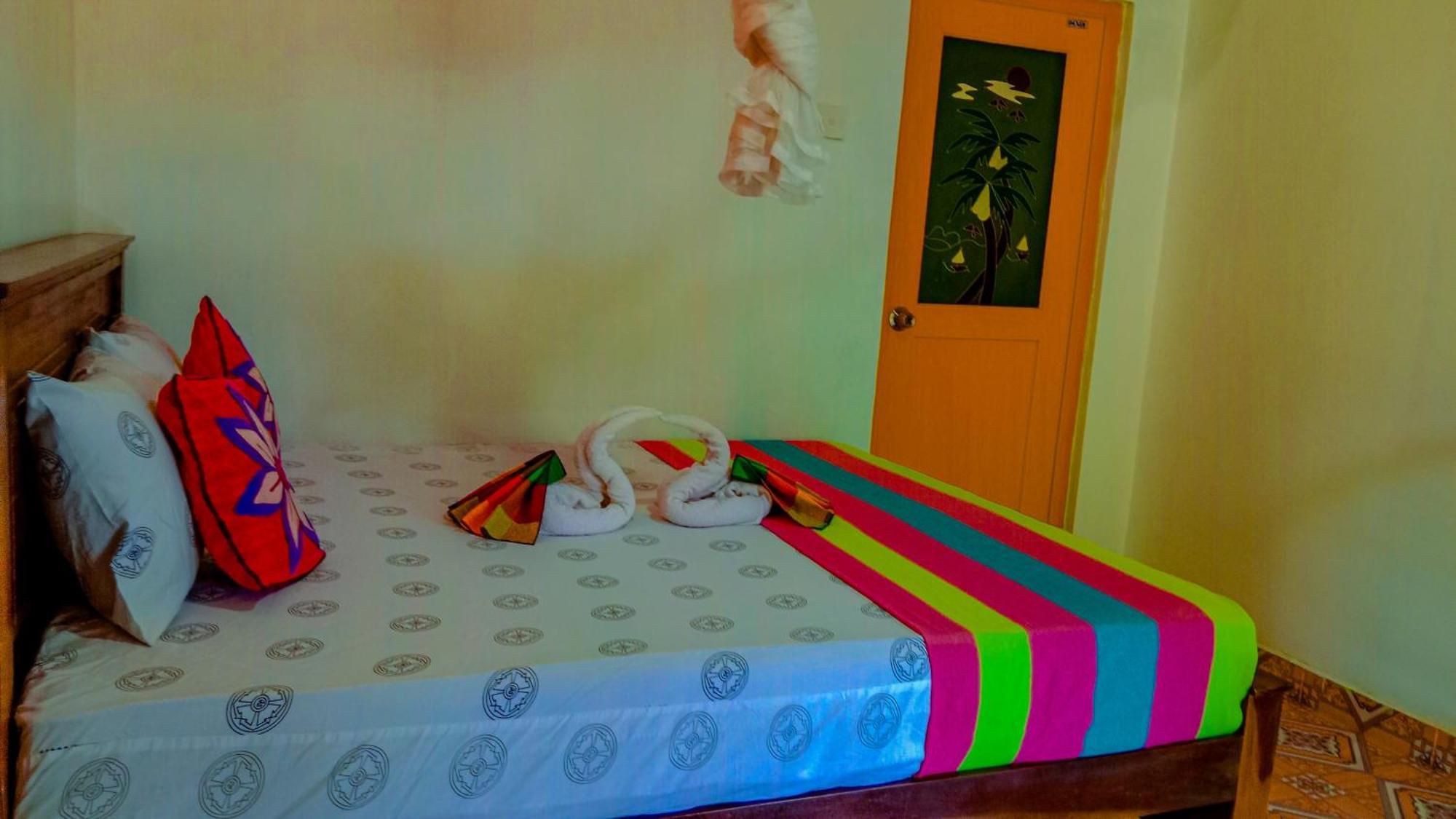 Chanaka Holiday Inn Sigiriya Buitenkant foto