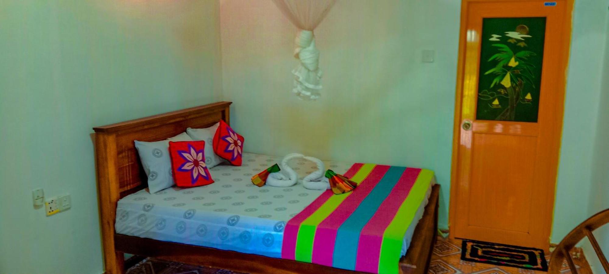 Chanaka Holiday Inn Sigiriya Buitenkant foto